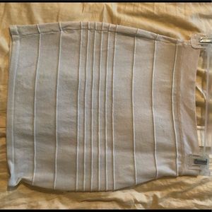 Cream white colored pencils stretchy skirt